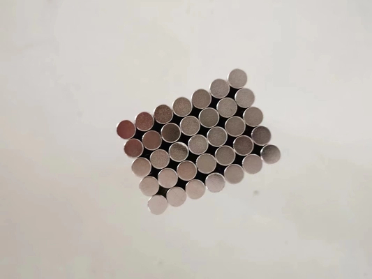 Últimos blogs de la empresa sobre Discover the wonders of super-strong magnetic force: 12,000 Gauss Neodymium Bar Magnets