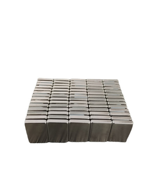 comprar El pequeño imán permanente N35 del bloque del neodimio de la tierra rara uso multiusos del galvanizado online manufacture