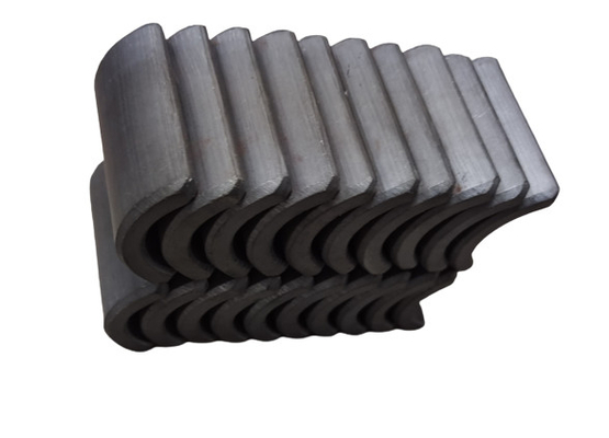 comprar Imán industrial de encargo de la ferrita de la forma del arco para el motor de la fan de techo BLDC online manufacture